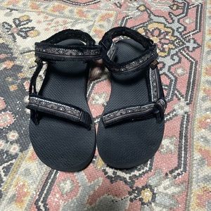 Teva Sandal